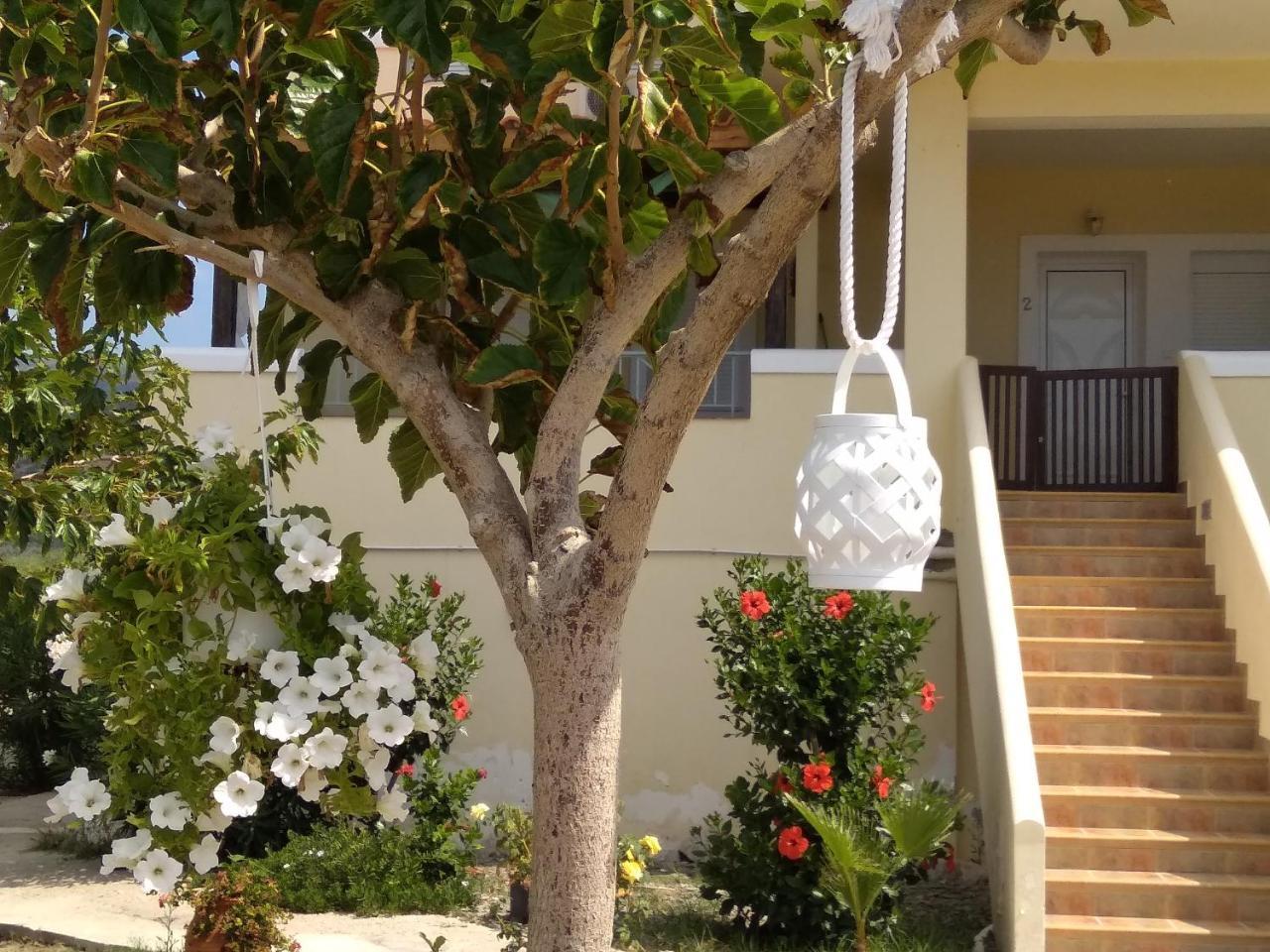 Appartement Ktima Develekou à Pigadhia  Extérieur photo