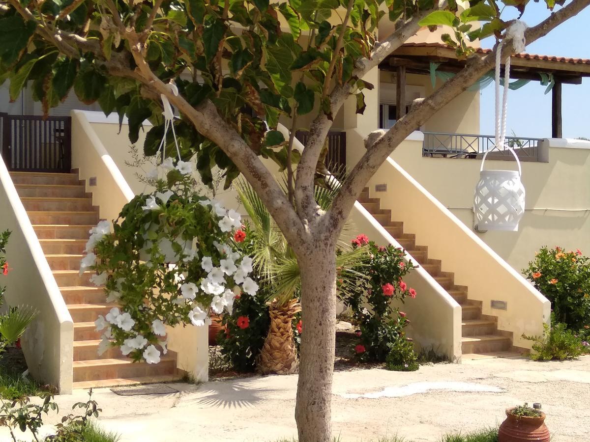 Appartement Ktima Develekou à Pigadhia  Extérieur photo